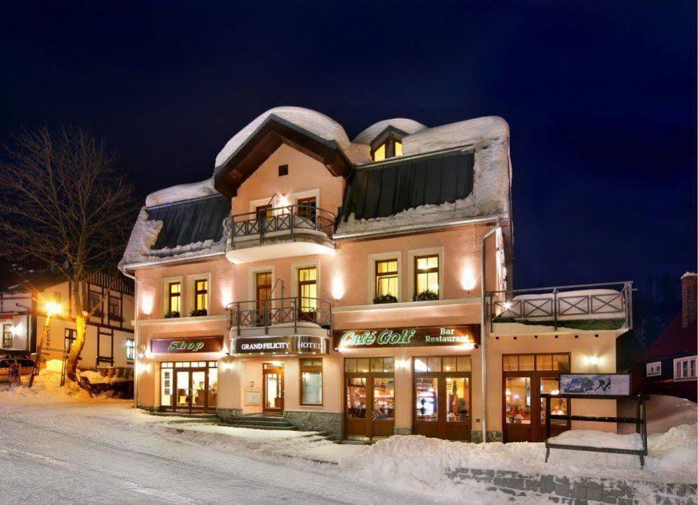 Wellness Hotel Grand Špindlerŭv Mlýn Kültér fotó